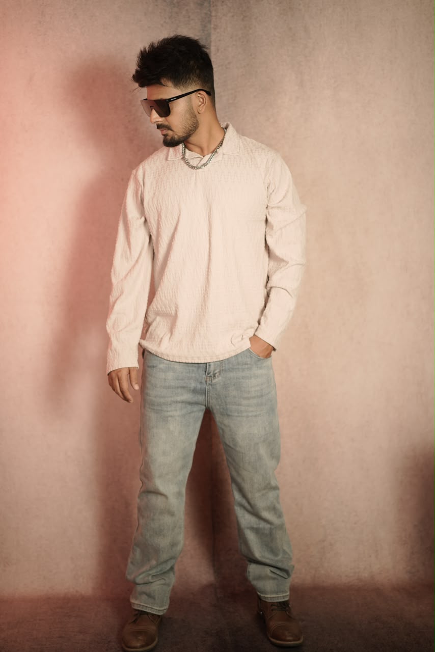 MANSDE in a relaxed lifestyle setting